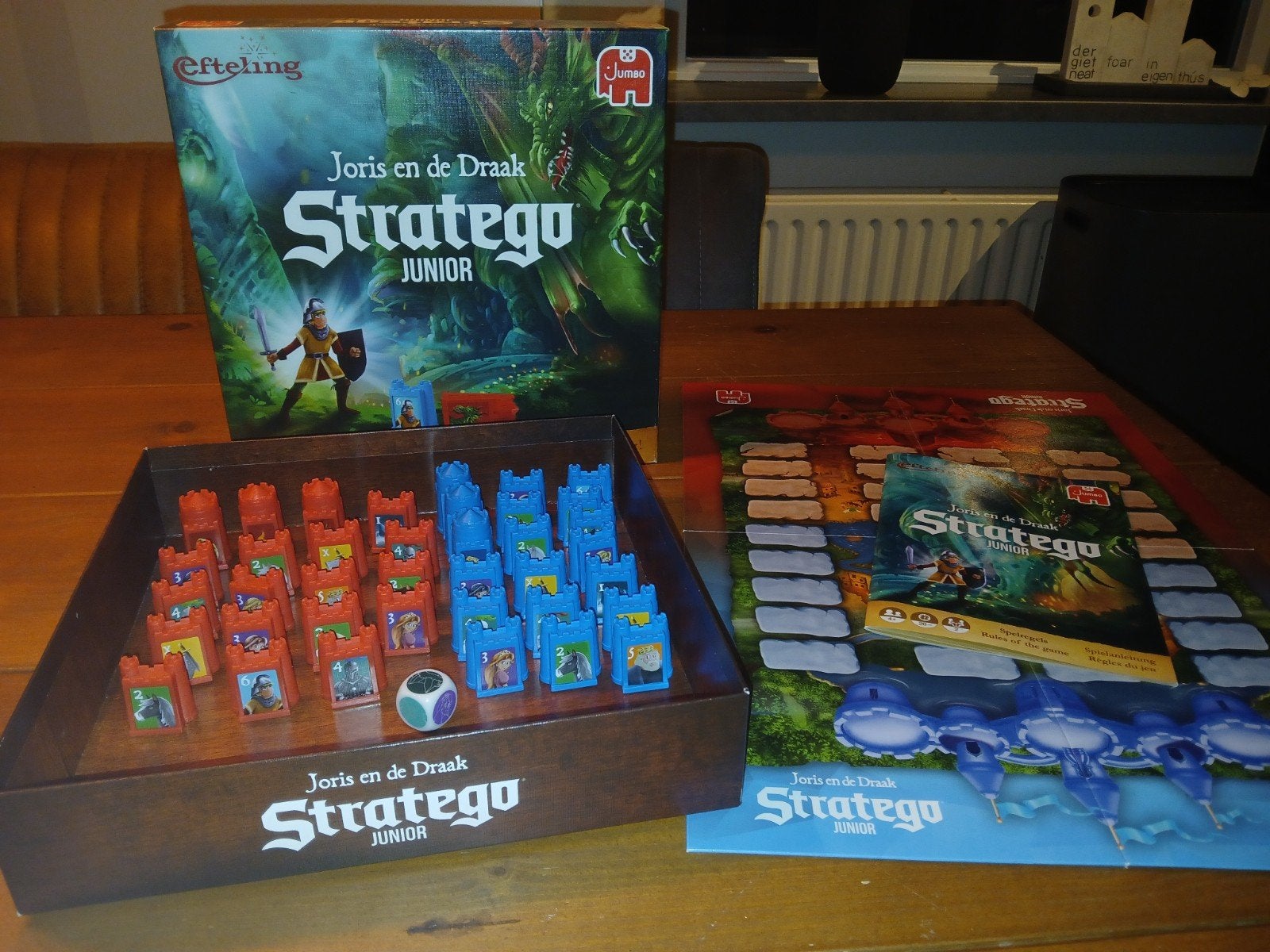 Stratego Junior Joris en de Draak - Efteling Editie, Hobby en Vrije tijd, Een of twee spelers, Ophalen of Verzenden, Zo goed als nieuw
