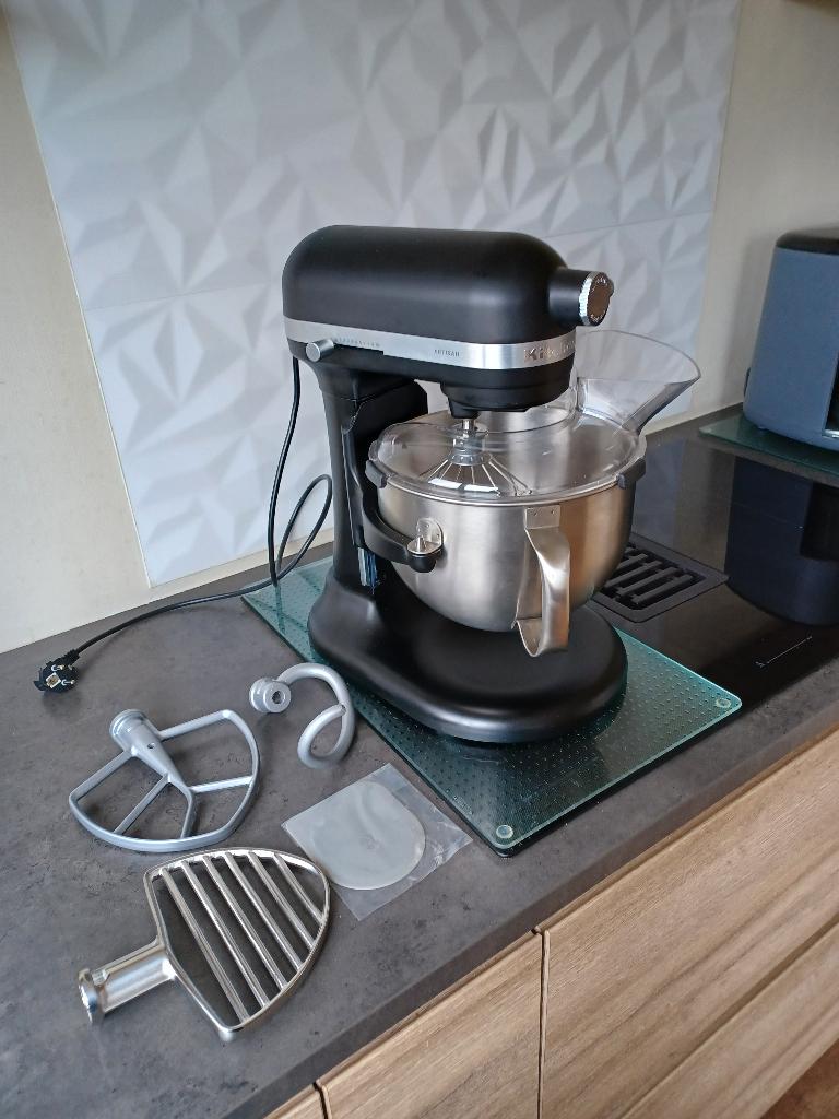 keukenmachine, Ophalen, 4 liter of meer, 3 snelheden of meer, Zo goed als nieuw