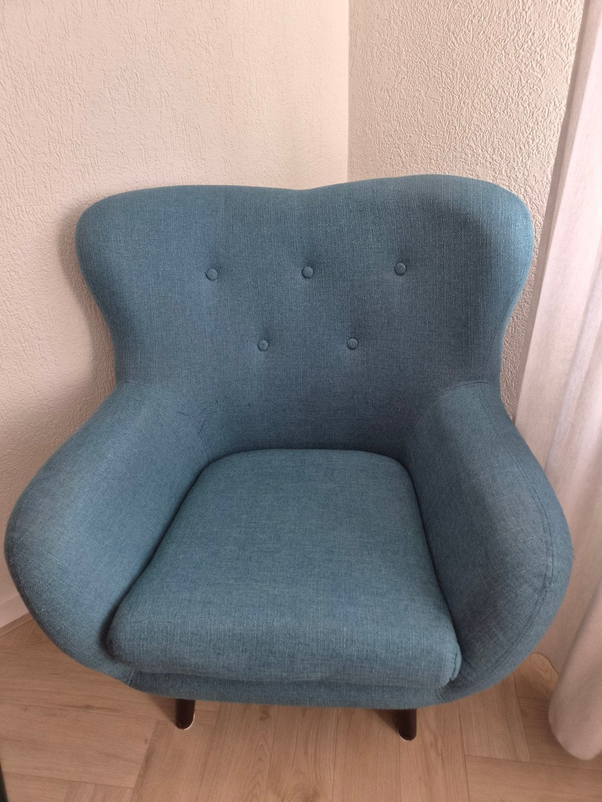 MOOIE BLAUWE FAUTEUIL – COMFORTABEL & STIJLVOL 

Op zoek, Ophalen, 75 tot 100 cm, Zo goed als nieuw, Stof