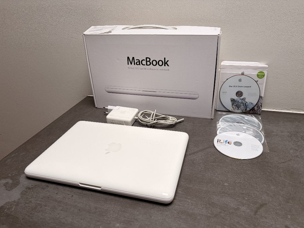 MacBook 13 inch - eind 2009, Computers en Software, Apple Macbooks, Gebruikt, 256 GB, 2 tot 3 Ghz, Qwerty