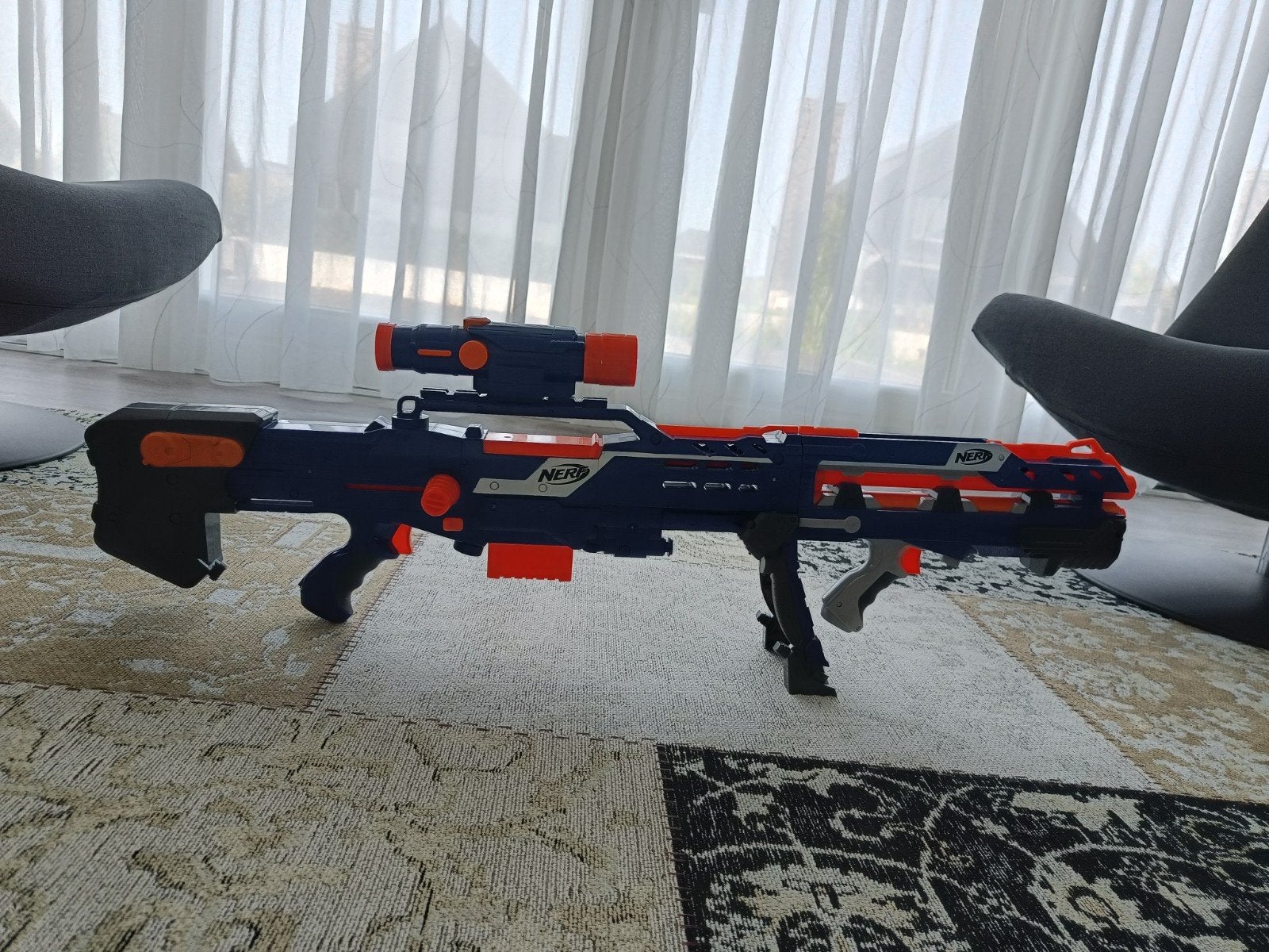 Nerf Pistool - Geweer met richtkijker en standaard, Ophalen, Zo goed als nieuw
