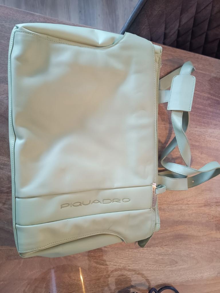 Piquadro Laptoptas polyurethaan, Overige merken, 25 tot 40 cm, Ophalen of Verzenden, Zo goed als nieuw