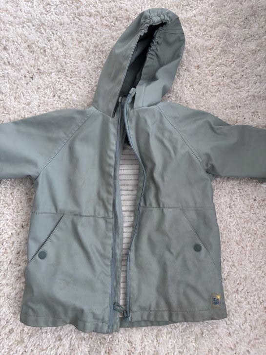 Zara Kinderjas 104 cm (3-4y) Waterafstotend & Winddicht, Ophalen of Verzenden, Gebruikt, Jongen of Meisje