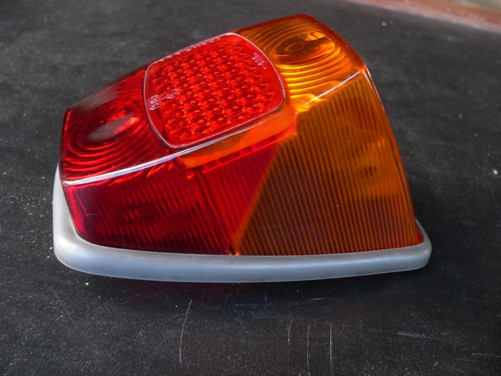 ACHTERLIGHT COMPLEET CITROËN 2CV AZAM BENELUX UITVOERING, Ophalen