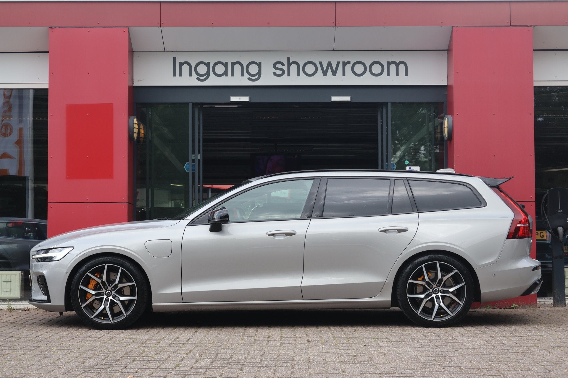 Volvo V60 2.0 T8 Plug-in hybrid AWD 455pk Polestar Engineere, Auto's, Volvo, Automaat, Gebruikt, 4 cilinders, Leder