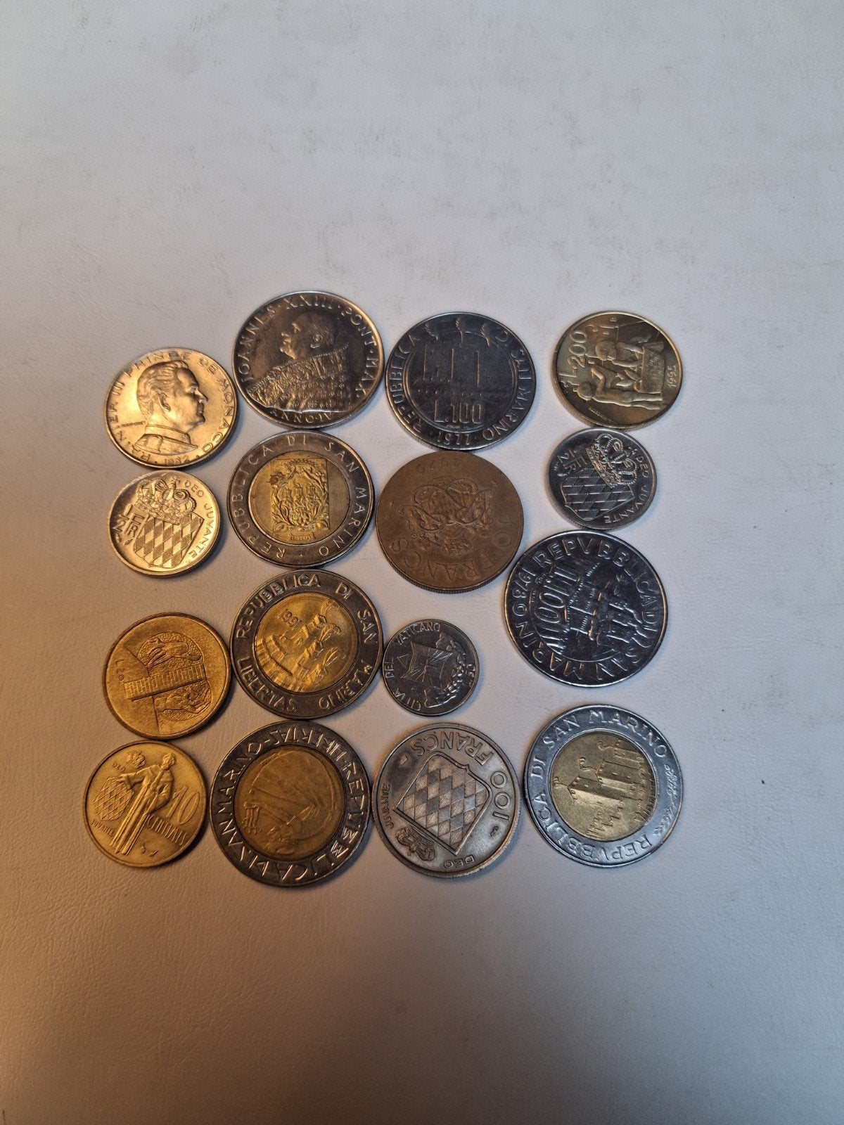 16 munten ministaten, Ophalen of Verzenden, Overige landen