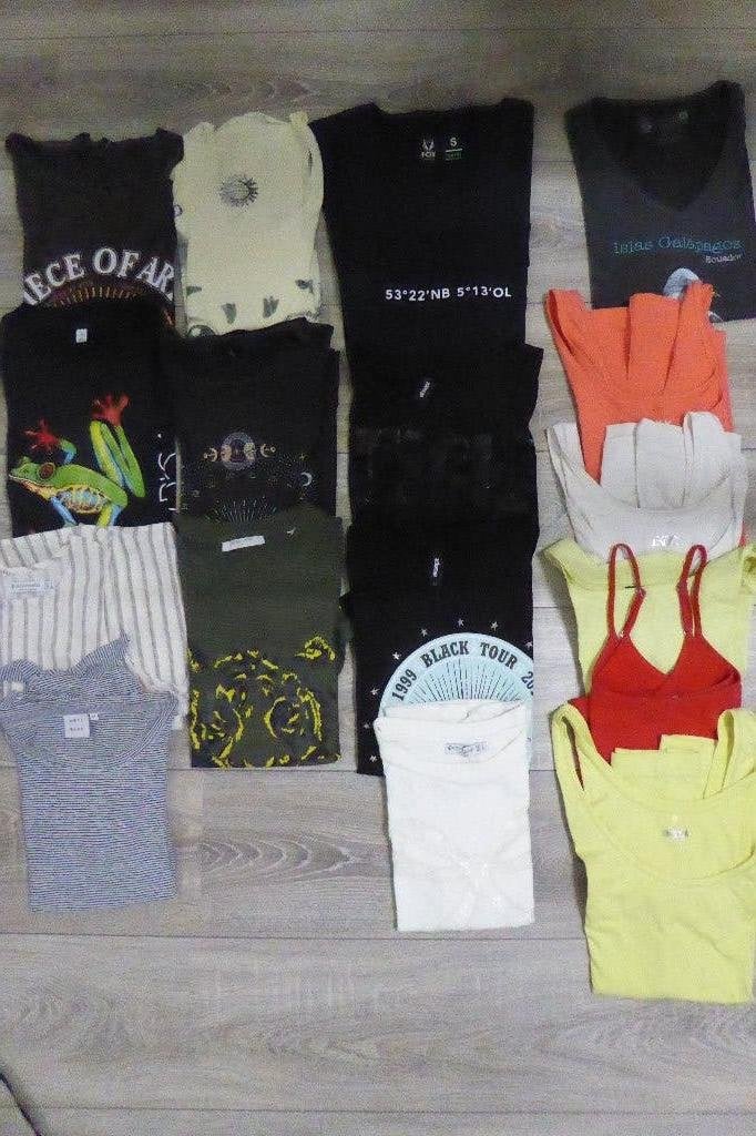 T-shirt shirt hemdje allerlei kleuren maat S en M 13 stuks, Maat 38/40 (M), Overige kleuren, Ophalen of Verzenden, Korte mouw