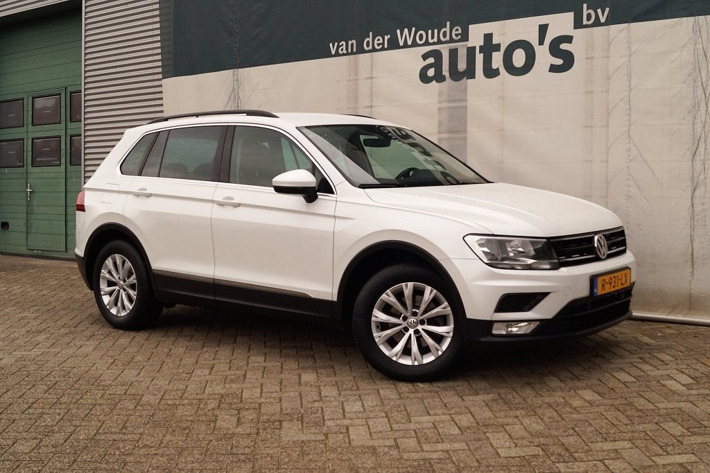 Volkswagen Tiguan 2.0 TDI 150pk Comfortline -NAVI-ECC-PDC-AC, Auto's, Volkswagen, Gebruikt, Euro 6, 4 cilinders, Wit