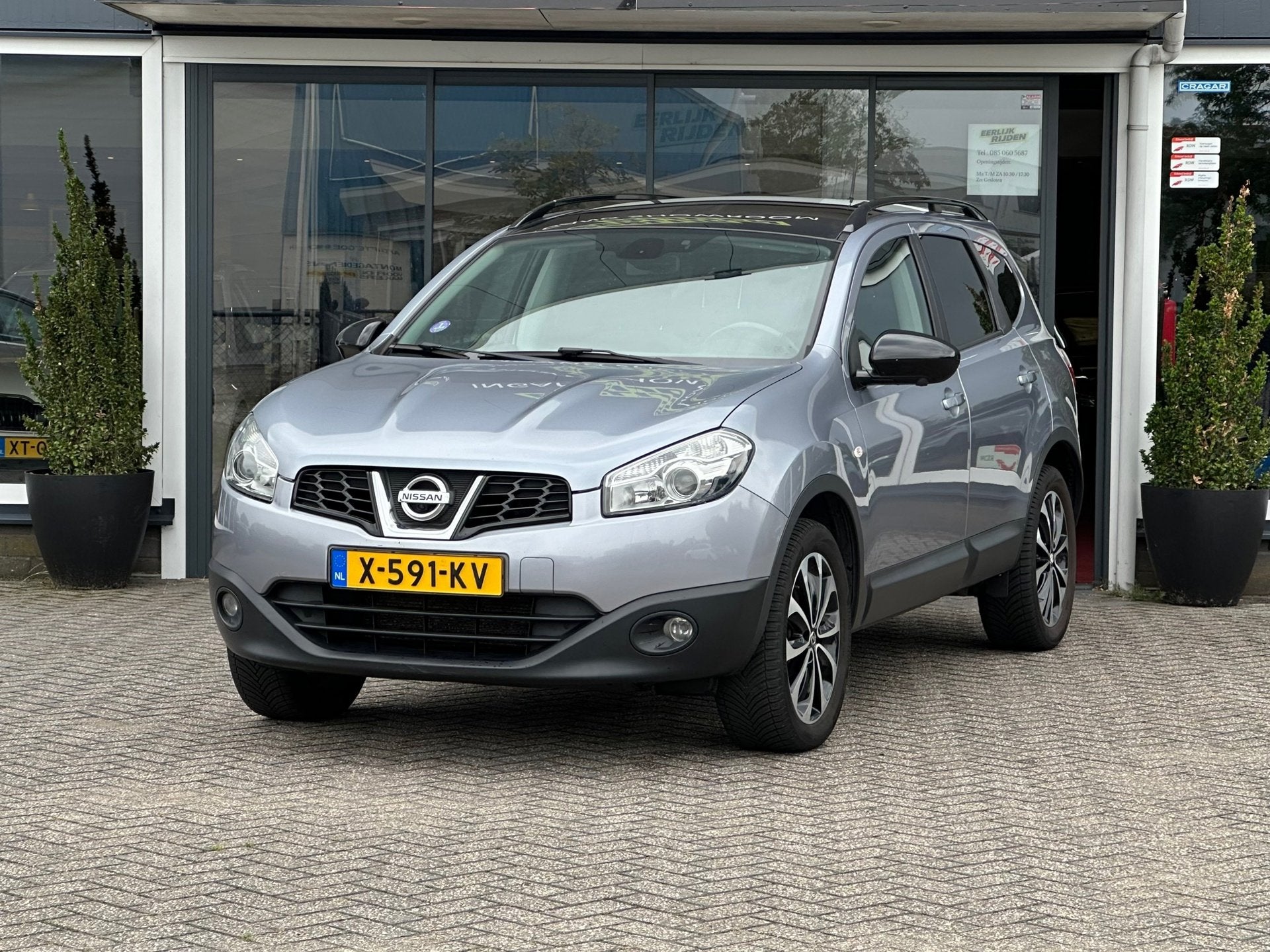 Nissan Qashqai +2 2.0 360 4WD / Pano / 360 Camera, Euro 5, Gebruikt, 4 cilinders, Parkeersensor