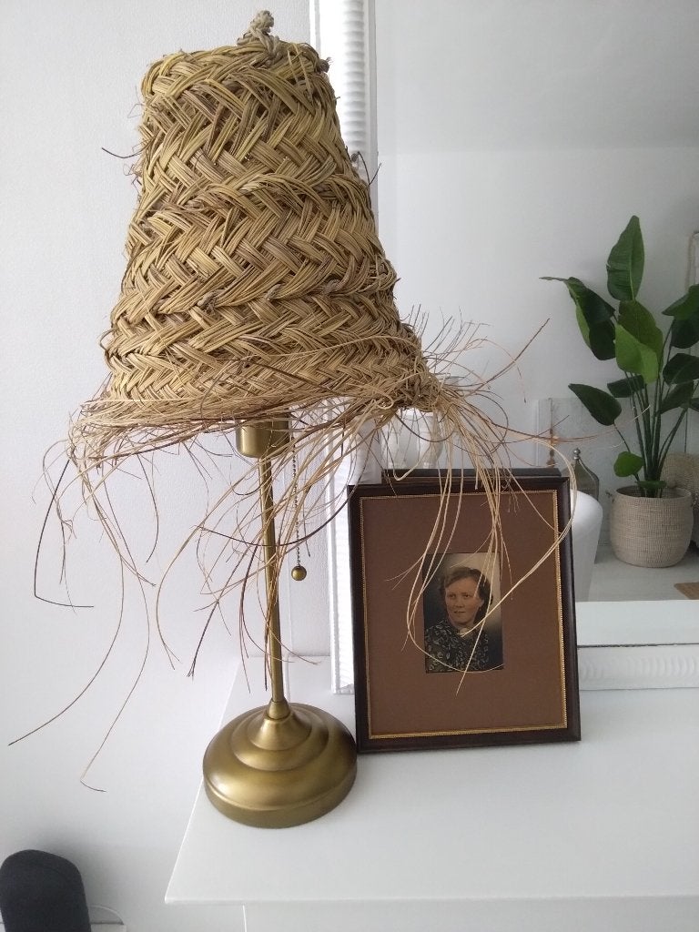 Superleuk Marokkaans zeegras tafellampje., Gebruikt, Goud, 67 cm, Metaal