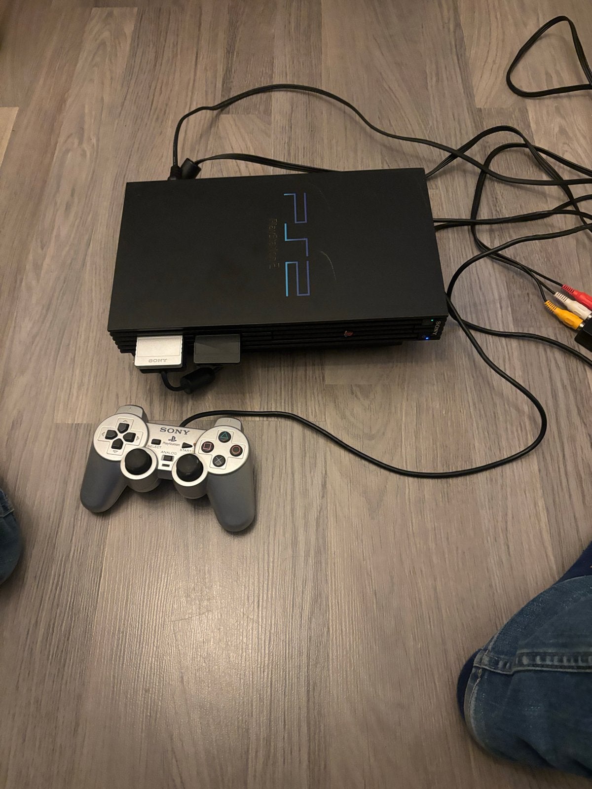 PlayStation 2 (PS2) met controller en geheugenkaart (m2456158422 ...