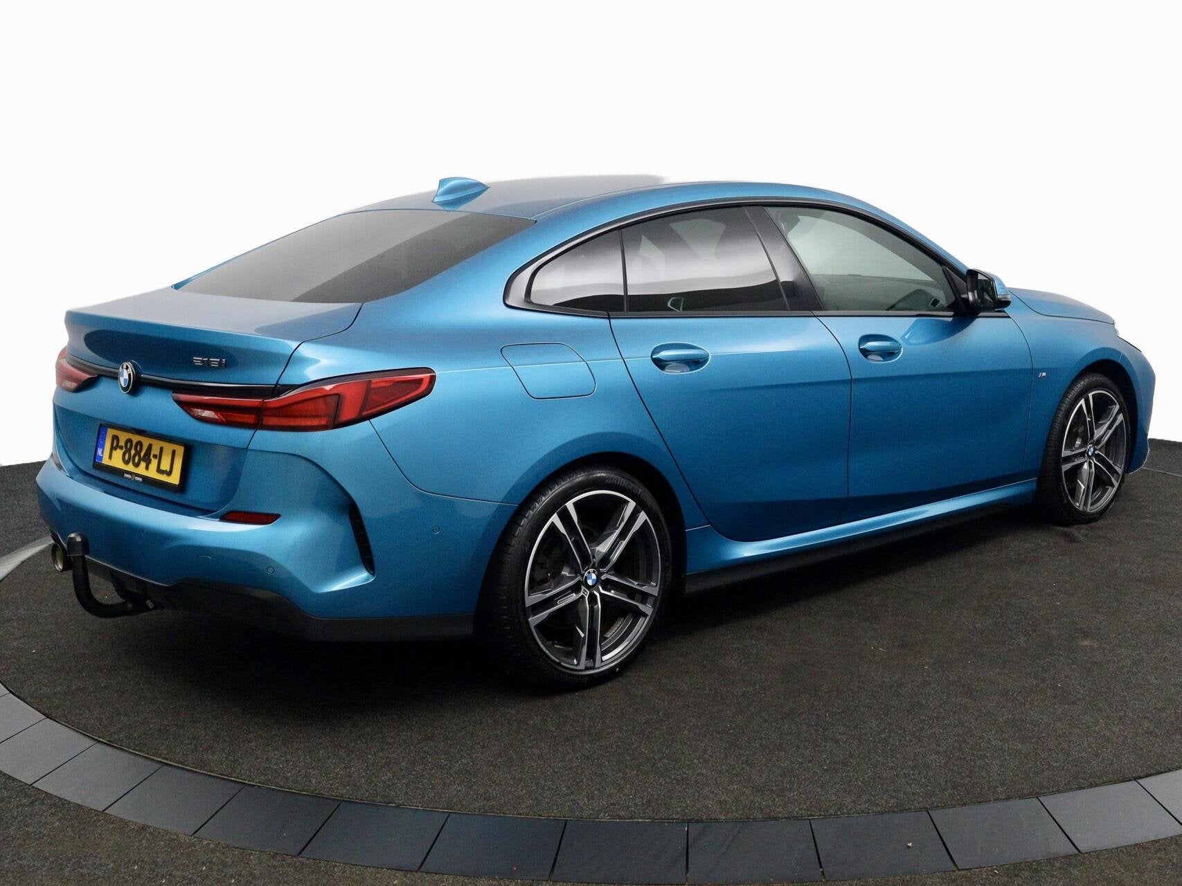 BMW 2-serie Gran Coupé 218i | M-pakket| High Exec. | blauw, 136 pk, Gebruikt, Euro 6, 1350 kg