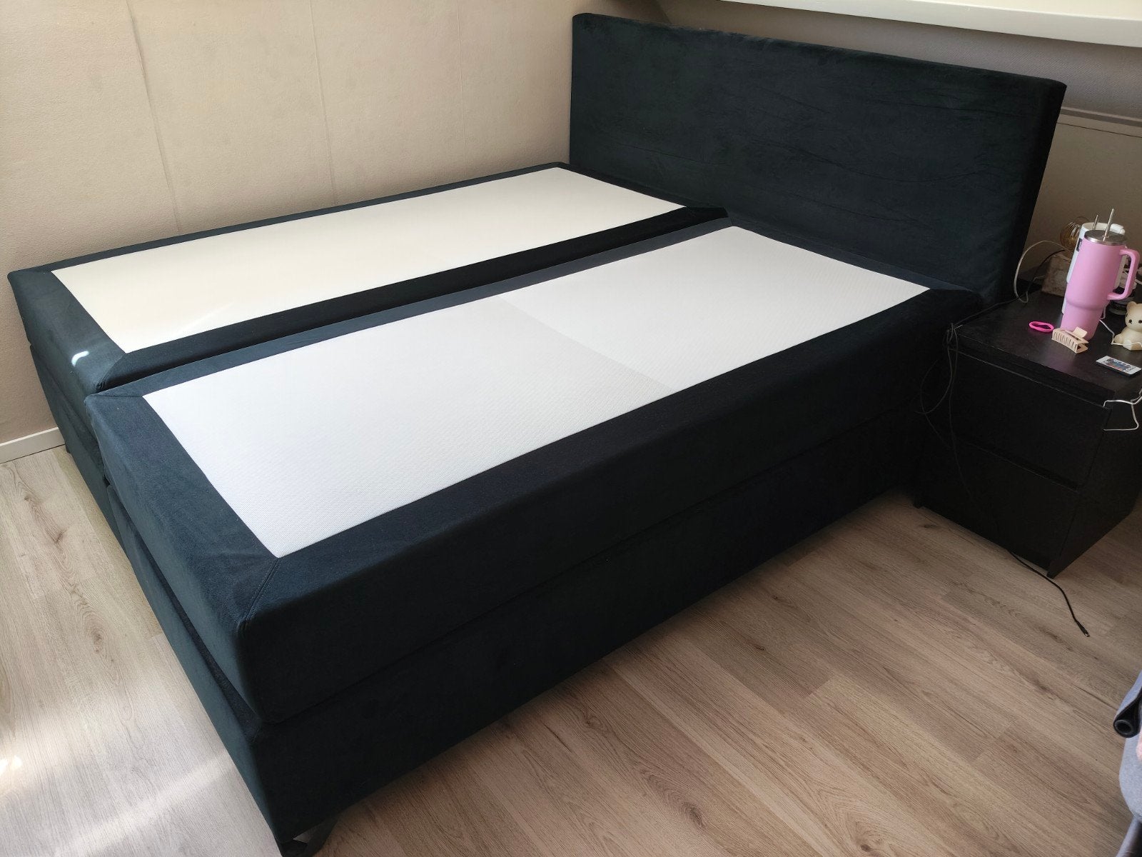 Swiss sense Tweepersoons boxspring met hoofdbord, Huis en Inrichting, Slaapkamer | Bedden, Gebruikt, Tweepersoons, 180 cm, 200 cm