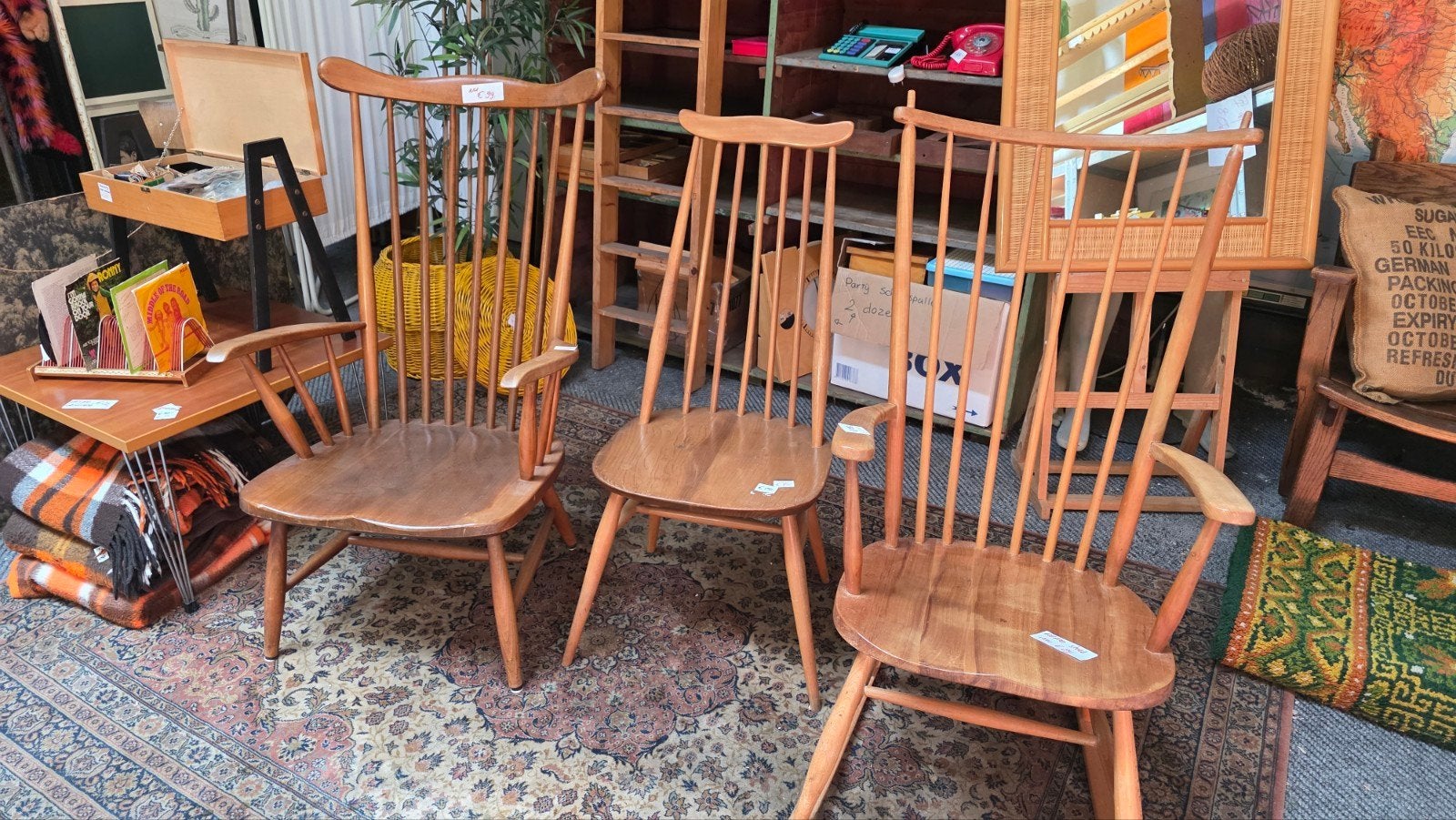zeer fraaie vintage houten spijlenstoelen diverse, Ophalen, Nieuw, Bruin, Eén