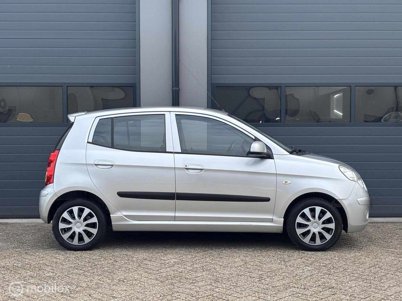 Kia Picanto 1.0 Seven Uitvoering NL Auto 136Dkm // Airco, 63 pk, 4 cilinders, Origineel Nederlands, Bedrijf
