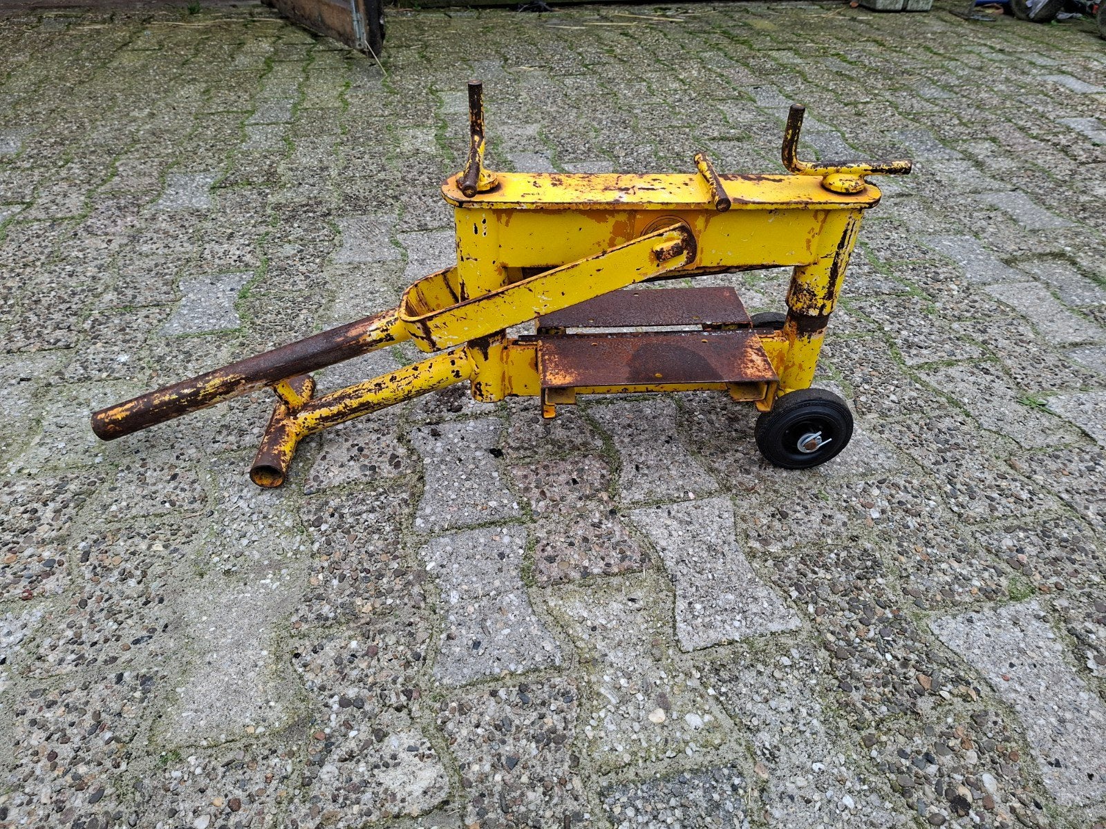 Almi stenenknipper/steenknipper, Doe-het-zelf en Verbouw, Ophalen