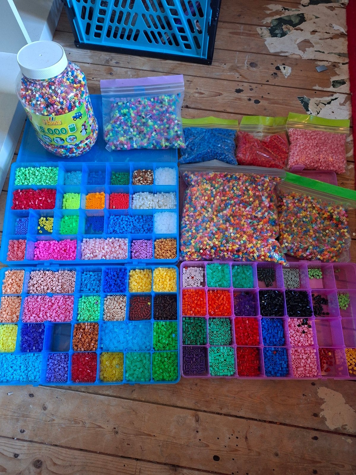 Grote collectie Hama strijkkralen met opbergdozen, Gebruikt, Meerkleurig, Ophalen of Verzenden, Hama