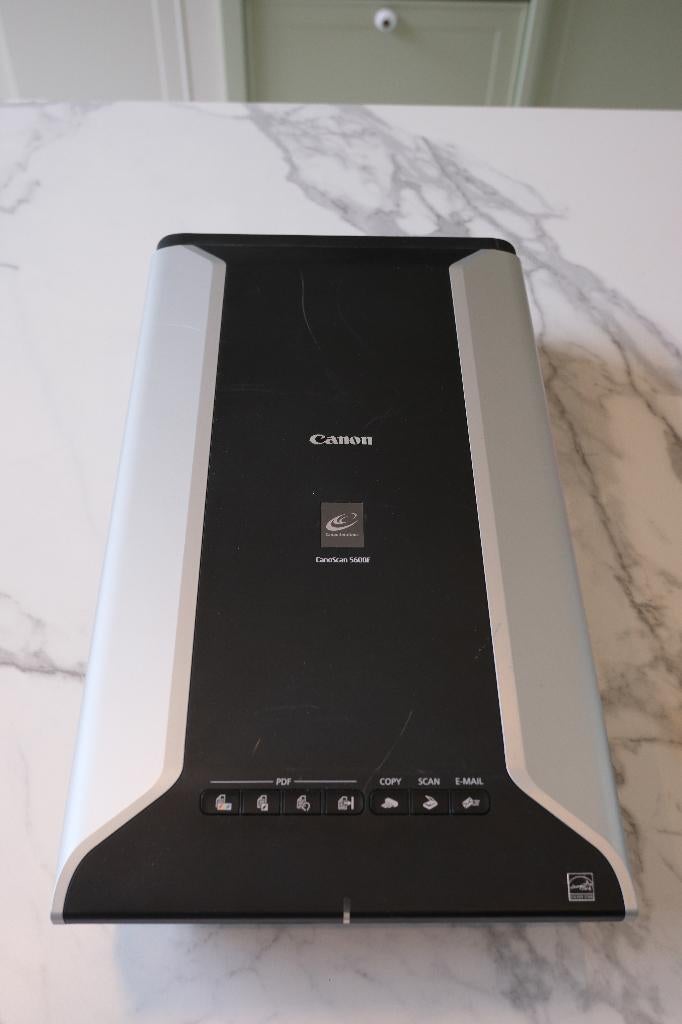 Canon CanoScan 5600F Fotoscanner / Filmscanner, Computers en Software, Scanners, Ophalen, Gebruikt, Fotoscanner, Canon