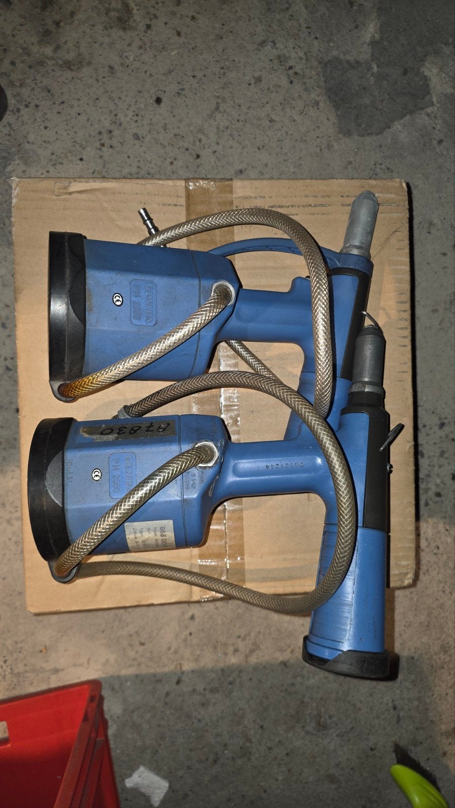 Gesipa PH2000 pneumatische popnageltang, Doe-het-zelf en Verbouw, Gereedschap | Handgereedschap, Ophalen of Verzenden, Gebruikt