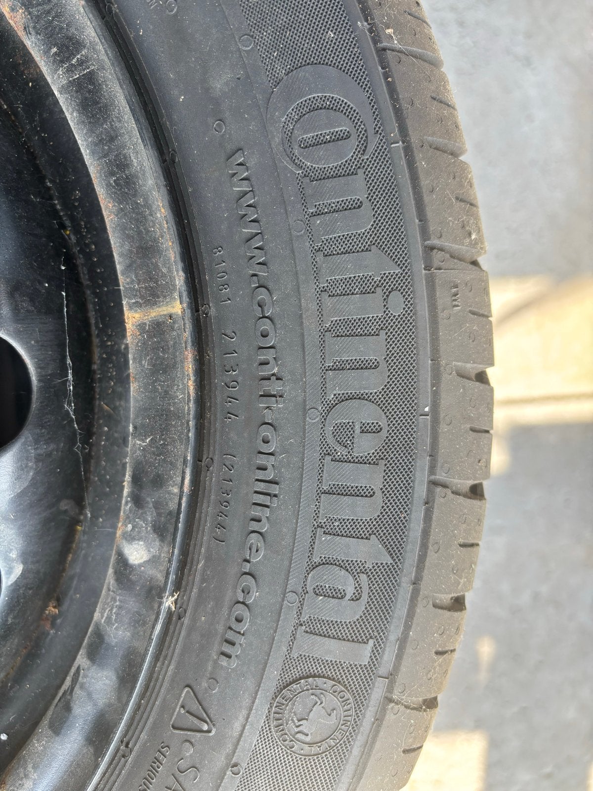 Continental PremiumContact 2 banden op stalen velgen, Auto-onderdelen, Banden en Velgen, Ophalen, 14 inch, Gebruikt, 155 mm