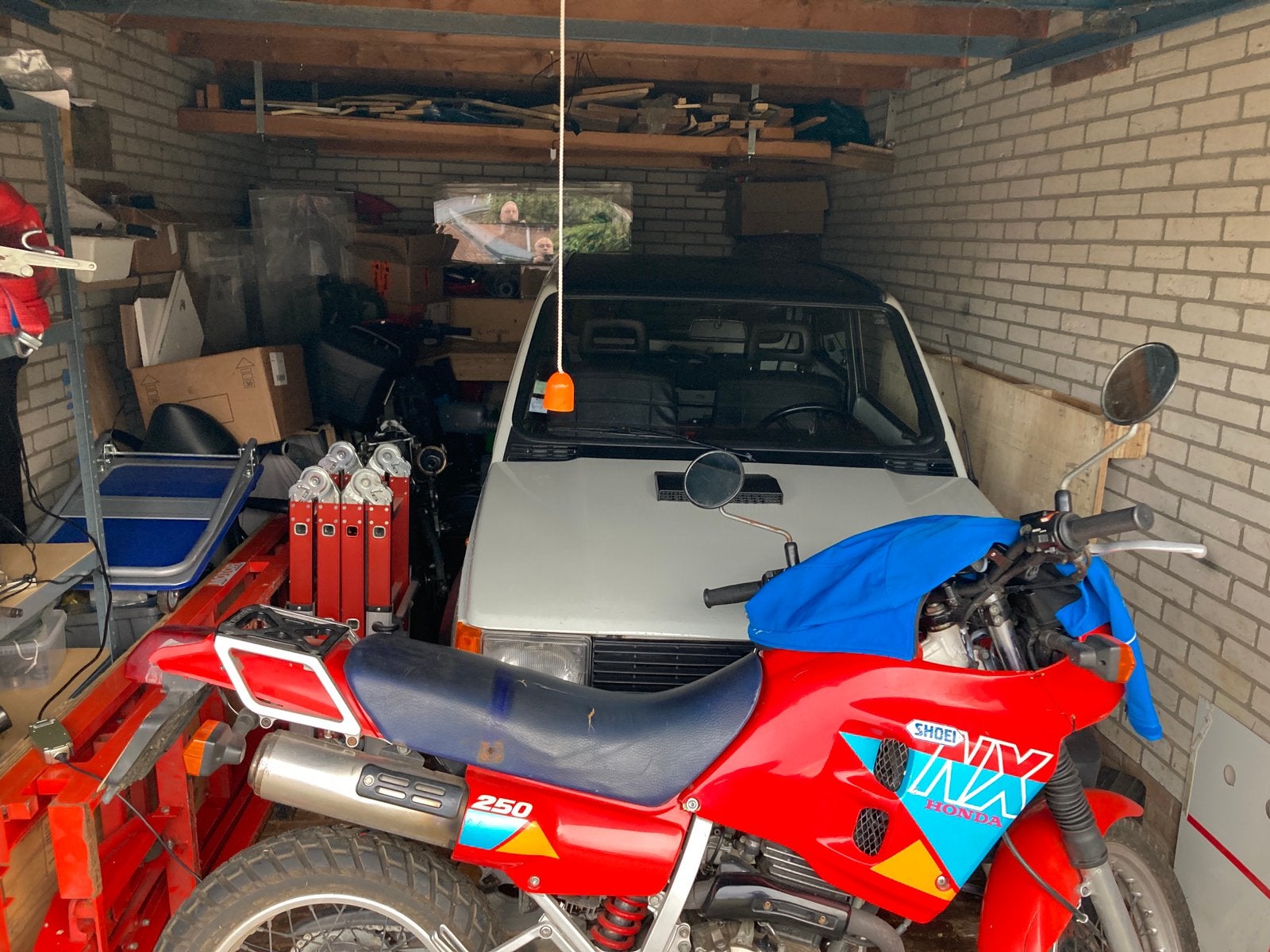Wegens beëindiging van de hobby 2,5x Honda NX250, Motoren, Ophalen