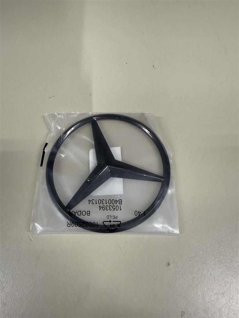 Mercedes achter embleem - C class C205 coupe, Auto diversen, Auto-accessoires, Ophalen of Verzenden, Nieuw