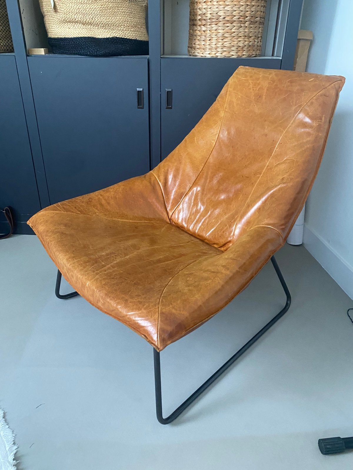 Prachtige fauteuil, Ophalen, Zo goed als nieuw, 75 tot 100 cm, Leer