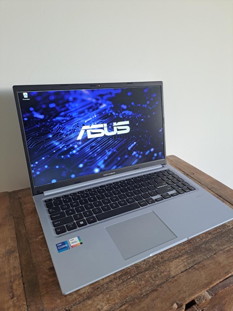 Snelle ASUS VivoBook 15 | i7 | 16GB RAM | 500GB SSD | Topsta, Met videokaart, 2 tot 3 Ghz, Ophalen of Verzenden, Zo goed als nieuw