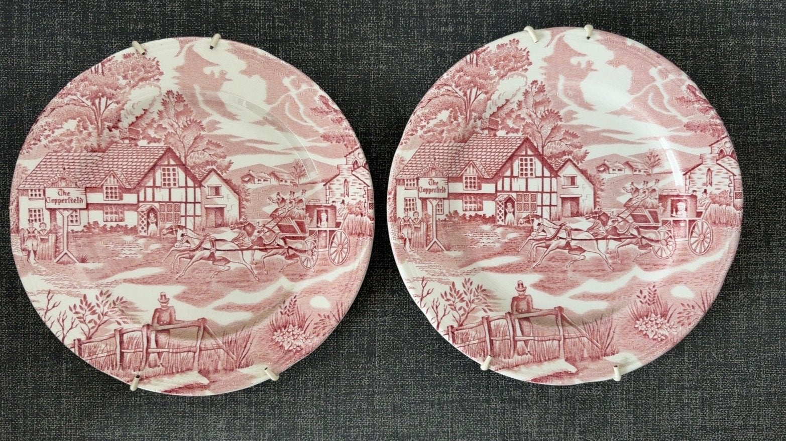 Set van 2 Vintage 'English Style' Decoratieve Borden, Antiek en Kunst, Antiek | Wandborden en Tegels, Ophalen of Verzenden