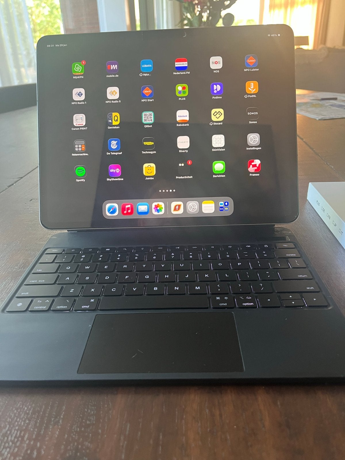 iPad Air 13 inch M3 - Nieuwste Model, 13 inch of meer, Apple iPad Air, Ophalen of Verzenden, Zo goed als nieuw