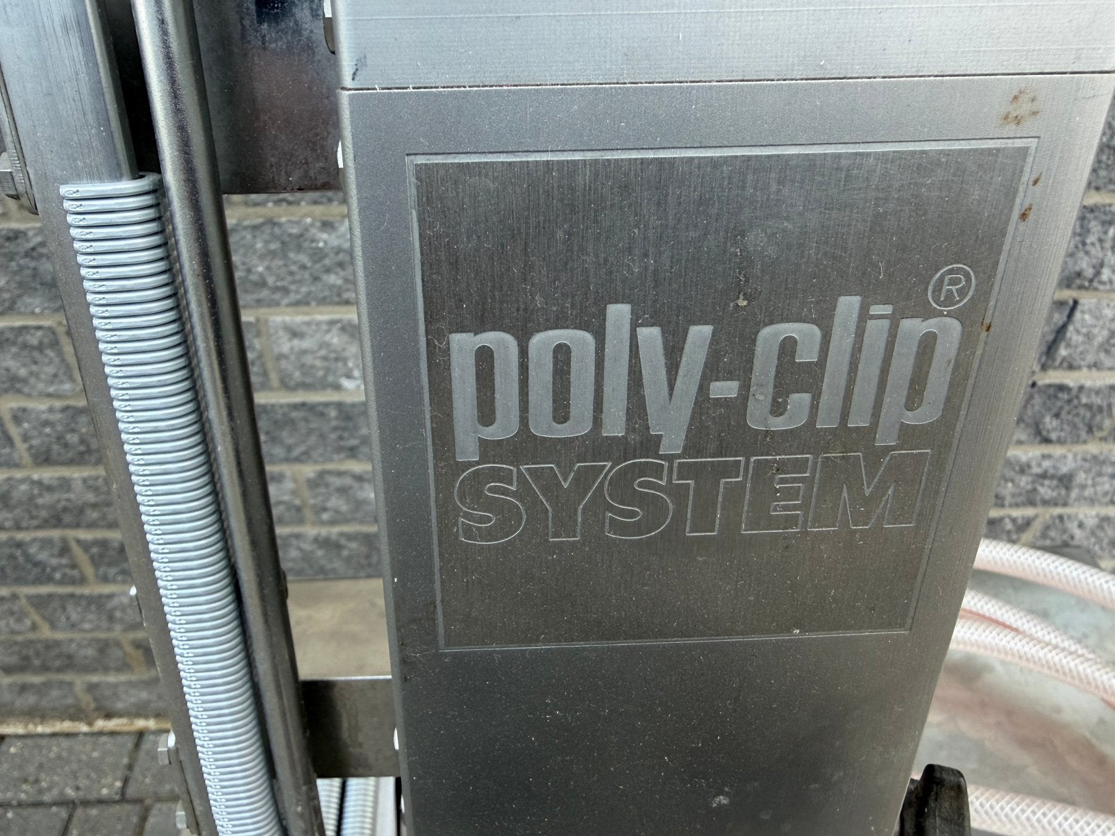 Poly-clipper met lucht in nieuwstaat met clippen, Ophalen of Verzenden, Zo goed als nieuw