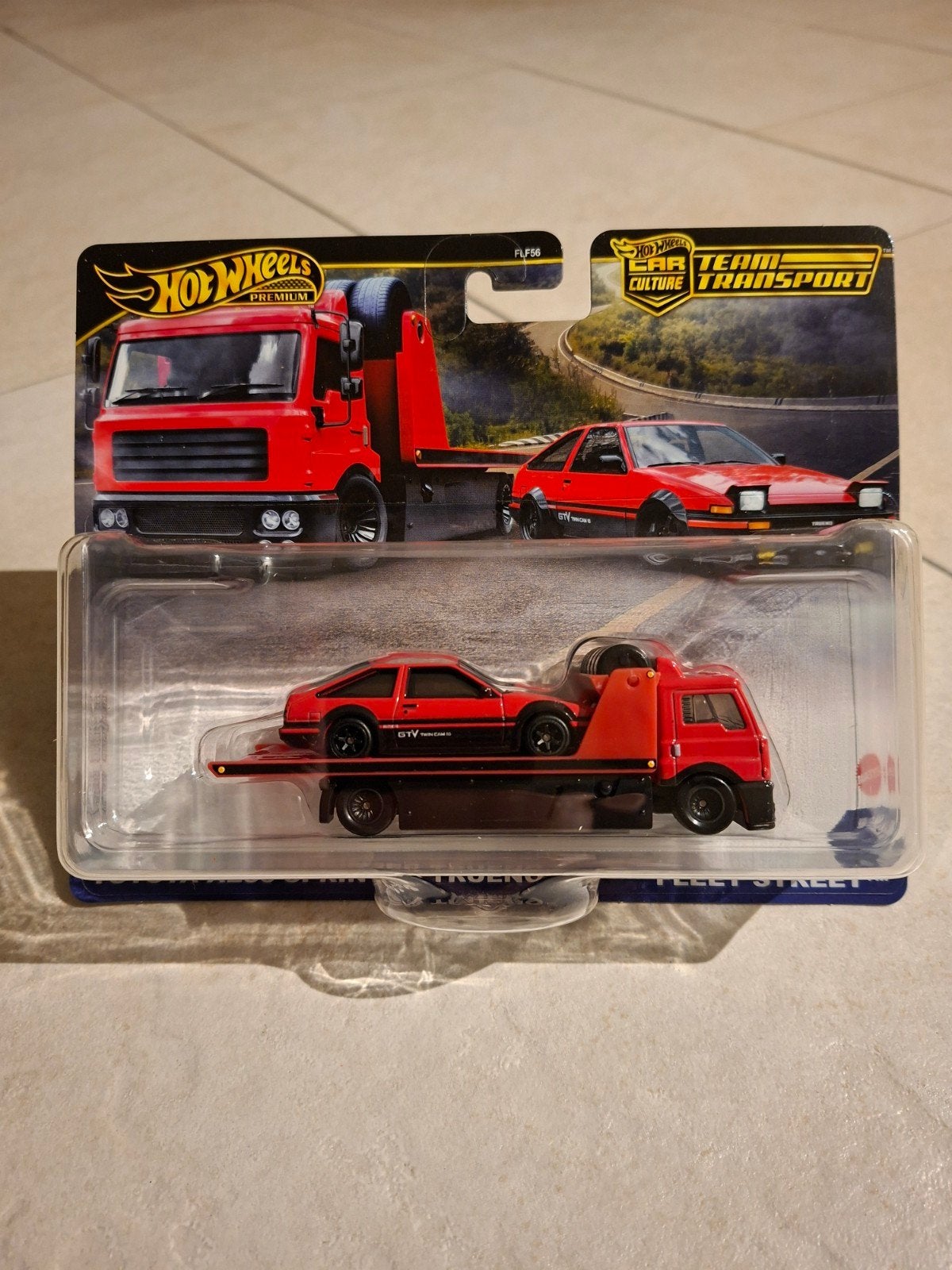 Hot Wheels Team Transport: Toyota AE86 Trueno & Truck, Ophalen of Verzenden, Nieuw, Auto