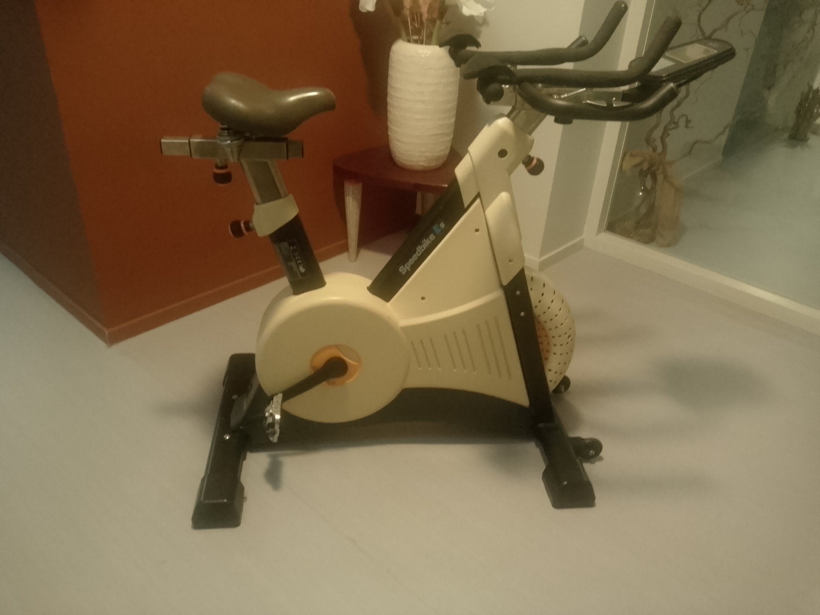 Speedbike E9 - Spinningfiets voor thuisgebruik, Ophalen, Gebruikt, Spinningfiets, Metaal