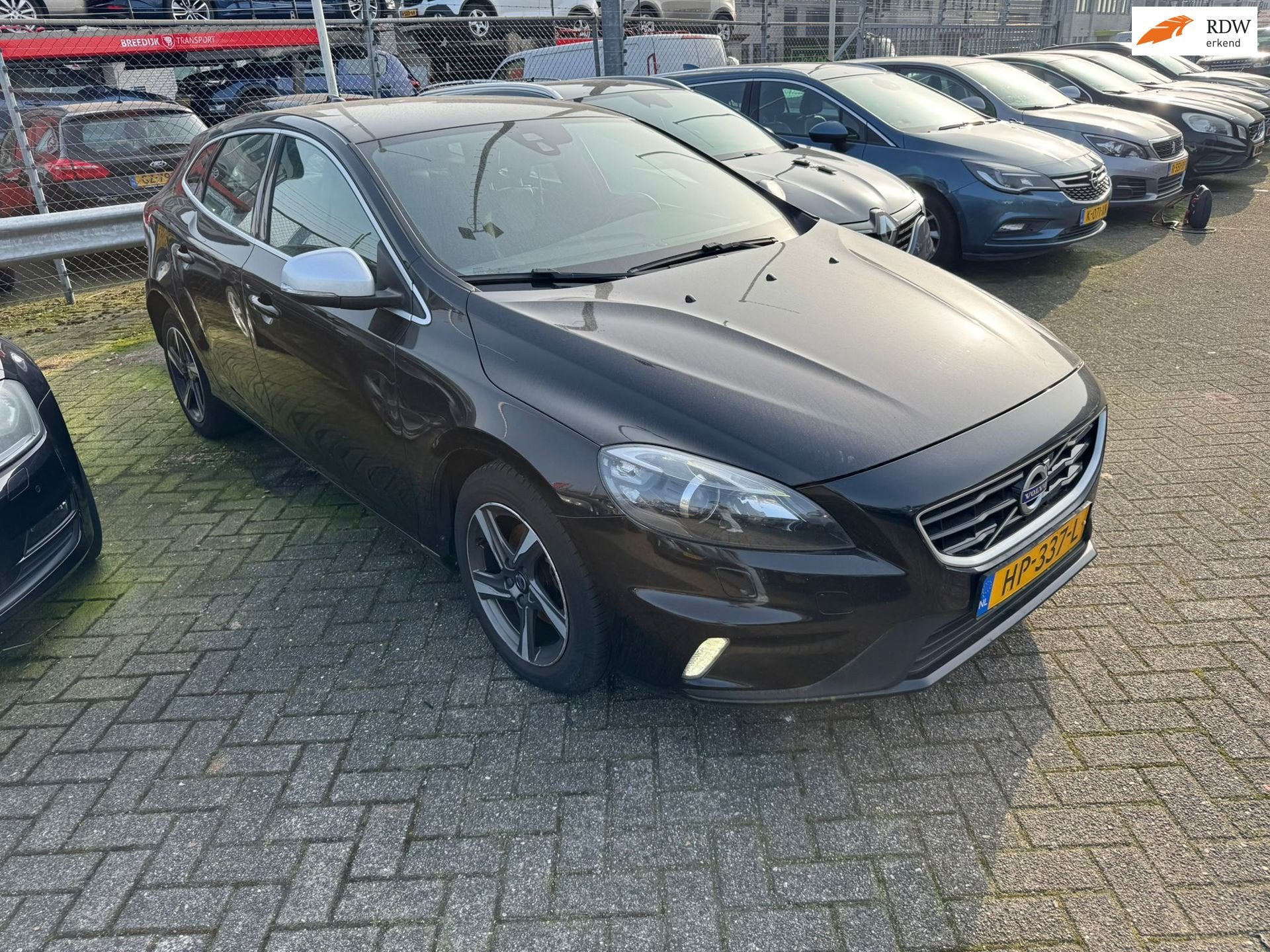 Volvo V40 2.0 D2 R-Design Business, Voorwielaandrijving, Gebruikt, Euro 6, 4 cilinders