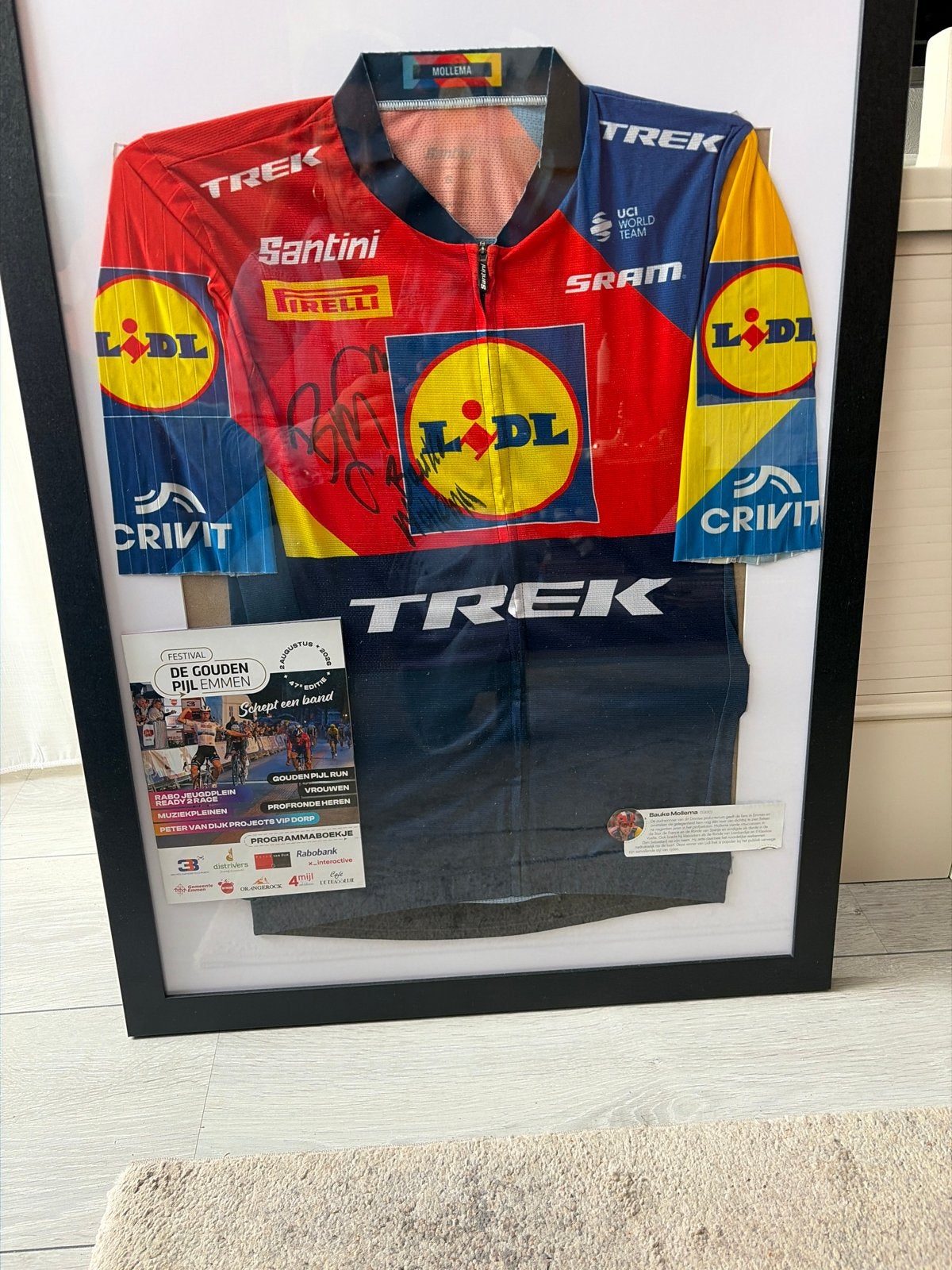 Gesigneerd Wielershirt Bauke Mollema - Ingelijst, Heren, Overige maten, Ophalen of Verzenden, Zo goed als nieuw