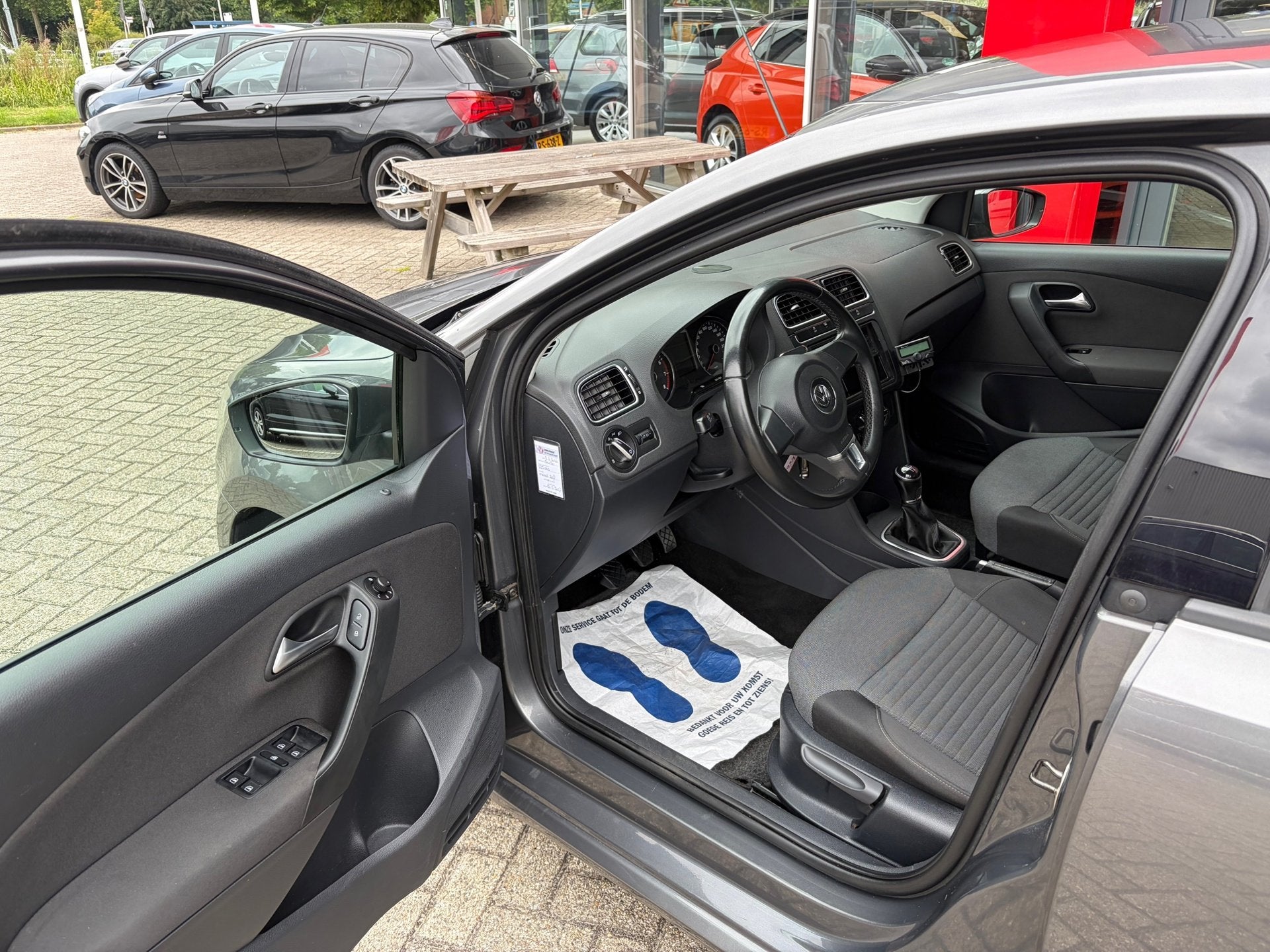 Volkswagen Polo 1.2 TSI BlueMotion Edition l TOP onderhouden, Auto's, Volkswagen, Voorwielaandrijving, Euro 5, Stof, Zwart