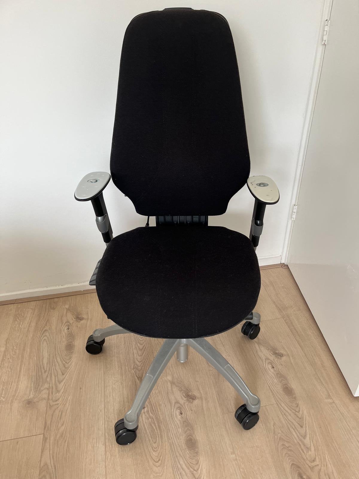 Nette bureaustoel RH Logic 400 – Ergonomisch topmodel, Ophalen, Zo goed als nieuw, Zwart
