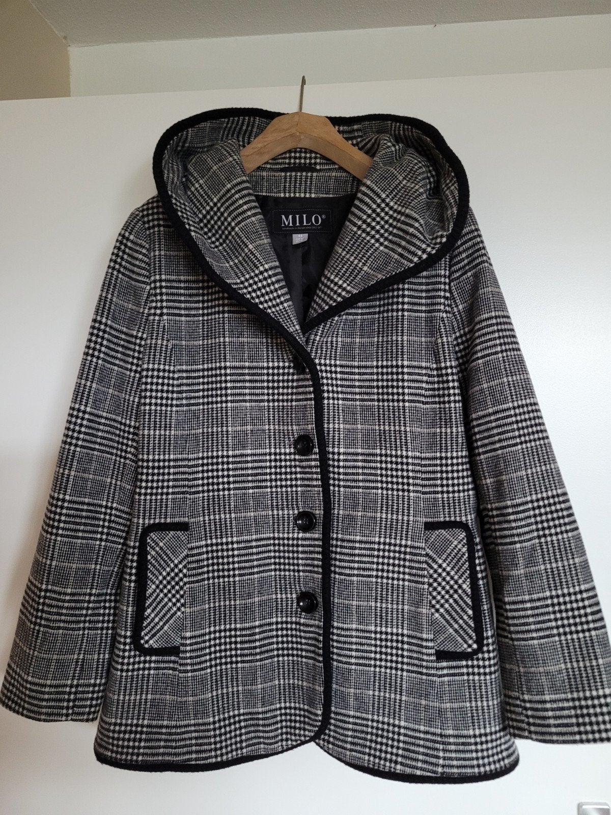 wollen damescoat "Milo" mt 44, Kleding | Dames, Jassen | Winter, Ophalen of Verzenden, Zo goed als nieuw, Maat 42/44 (L), Zwart