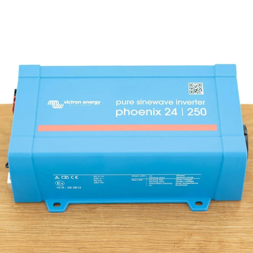Victron Phoenix 24/250 Omvormer 100% OK, Ophalen, Zo goed als nieuw