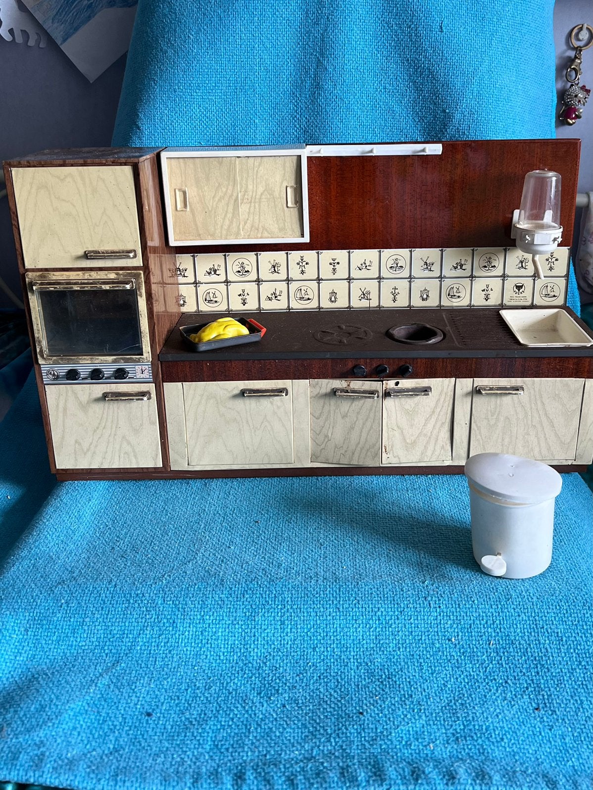 Retro Barbie keukentje van blik. West-Duitsland., Ophalen of Verzenden, Zo goed als nieuw