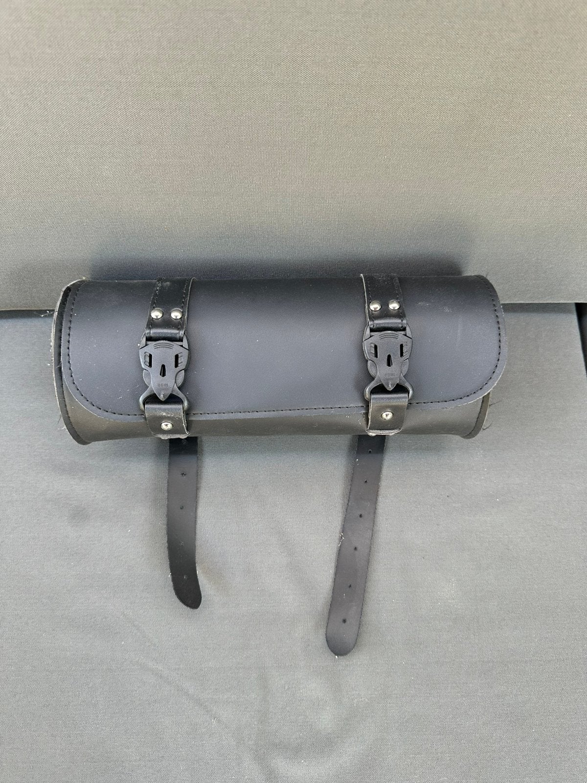 Zwarte Motorfiets Gereedschapstas - 31 cm breed, 13 cm doors, Motoren, Ophalen of Verzenden, Nieuw
