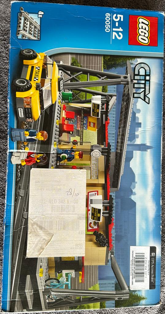 Lego City Treinstation 60050 - Compleet met doos, Kinderen en Baby's, Speelgoed | Duplo en Lego, City, Lego, Nieuw, Ophalen of Verzenden