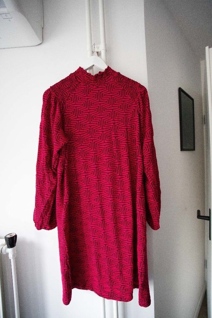 Roze jurk met patroon Freequent maat L, als nieuw, Kleding | Dames, Freequent, Maat 42/44 (L), Ophalen of Verzenden, Zo goed als nieuw