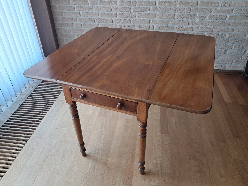 Pembroke (hangoor)TAFEL, Huis en Inrichting, Tafels | Eettafels, Ophalen, Gebruikt, 100 tot 150 cm, Victoriaans