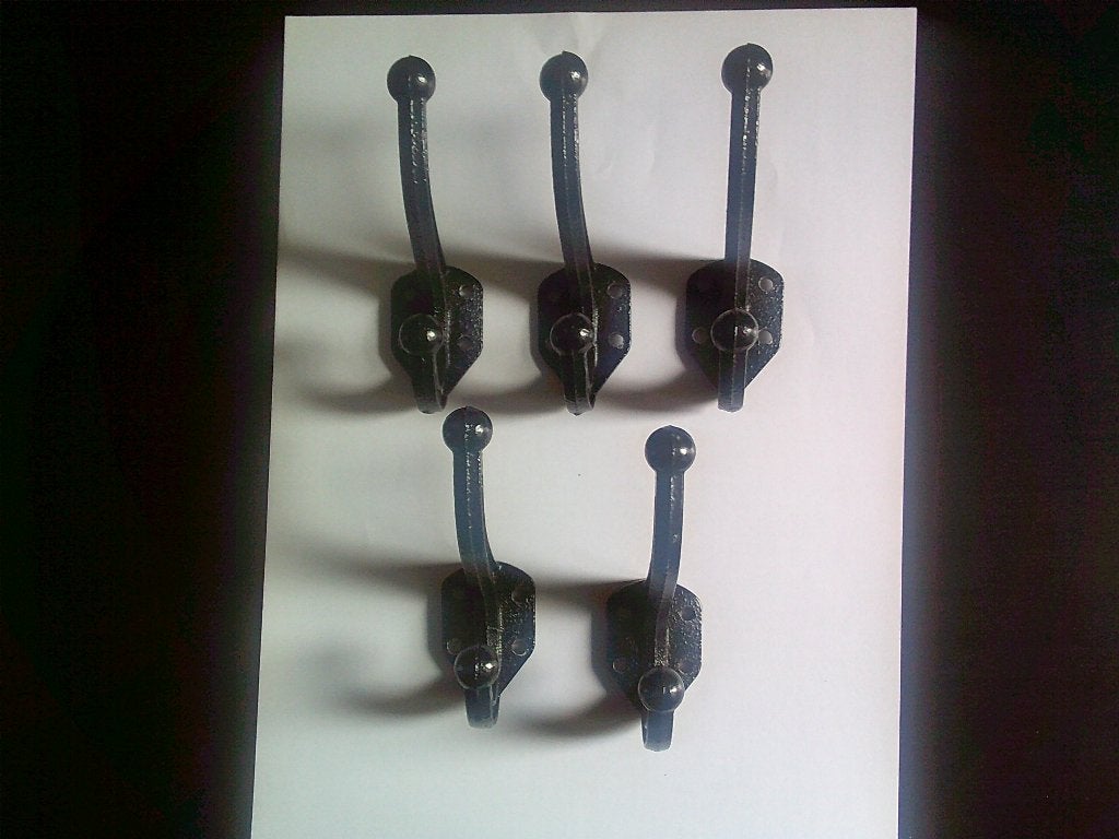 5 nieuwe zwarte kapstokhaken ( 10cm ), Wandhaken, Nieuw, Ophalen of Verzenden, Minder dan 100 cm