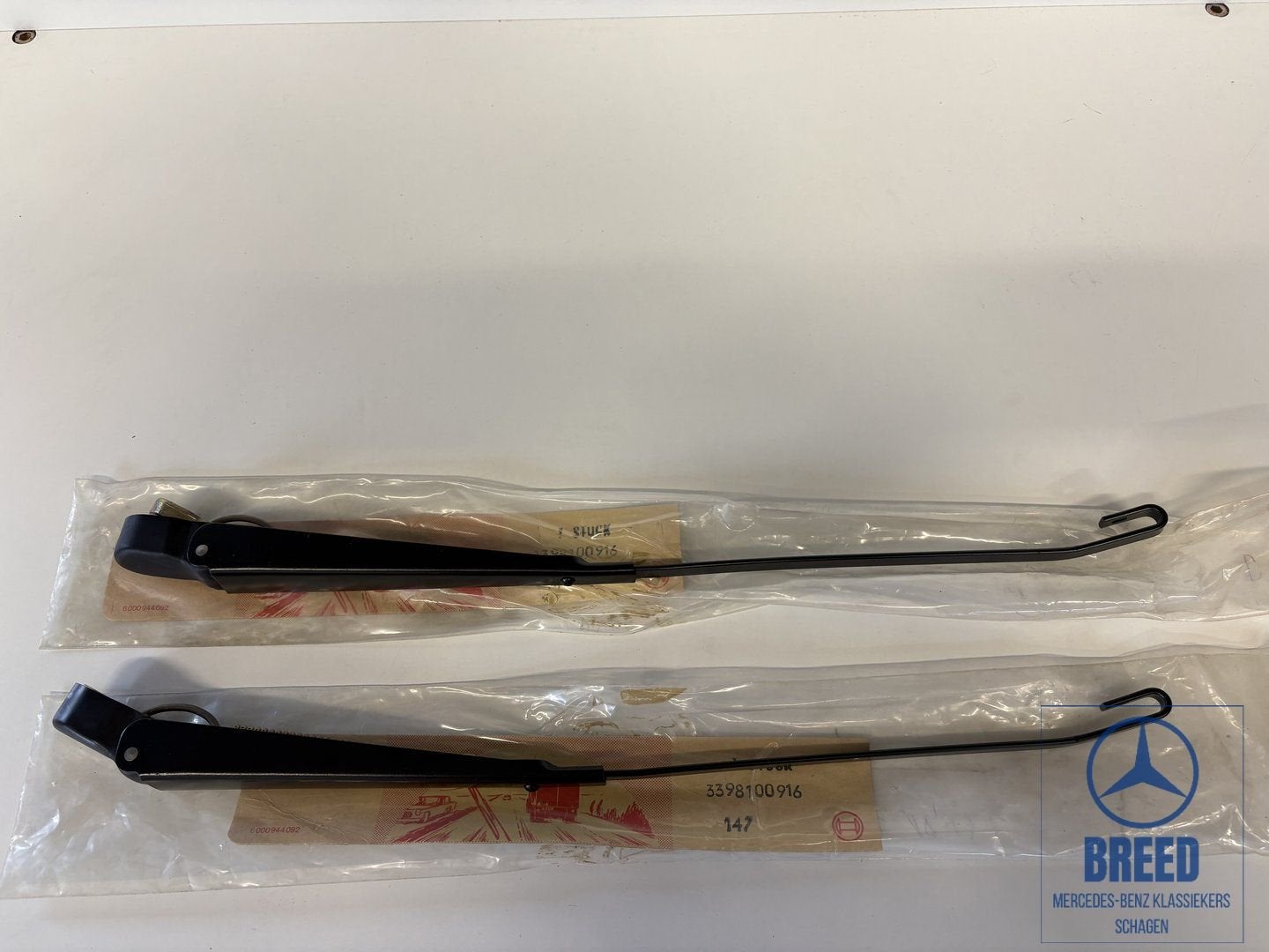 NOS Wisserarm L+R voor Mercedes-Benz T2 O309 etc., Auto-onderdelen, -, Nieuw, Ophalen of Verzenden, -