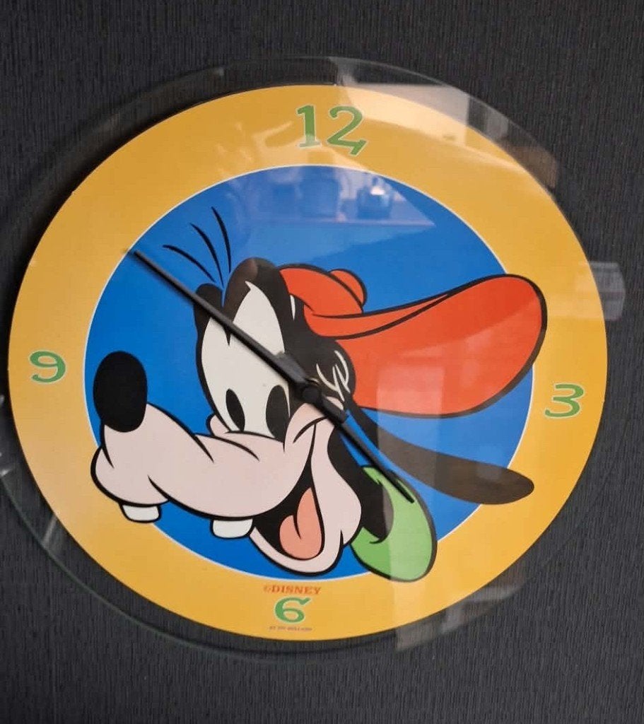 Disney Goofy wandklok, Ophalen, Goofy of Pluto, Zo goed als nieuw, Beeldje of Figuurtje