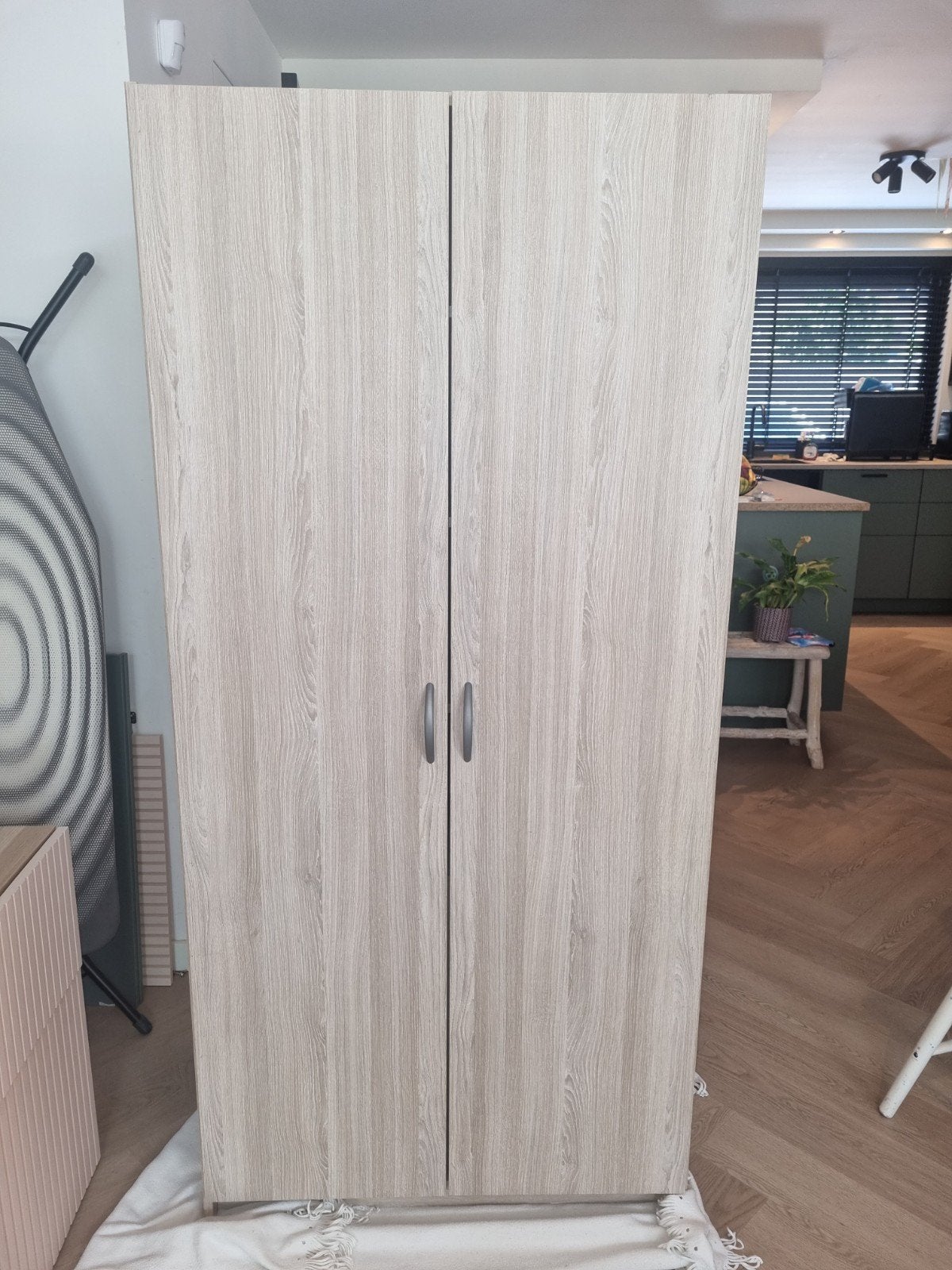 Lichte houten kast met planken, 170x80x42cm, Huis en Inrichting, Ophalen, Gebruikt