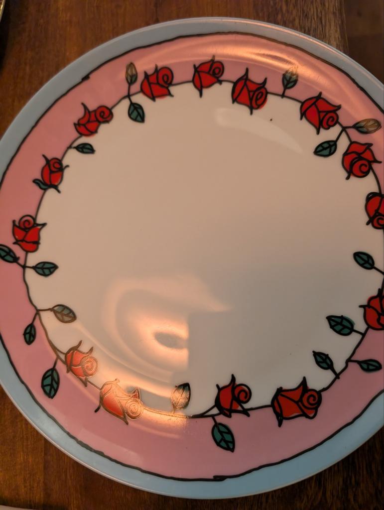 Borden van Babette Harms, Huis en Inrichting, Keuken | Servies, Ophalen, Zo goed als nieuw, Overige stijlen, Bord(en)
