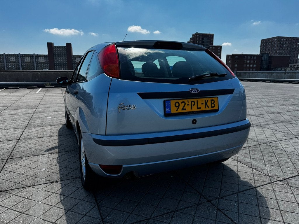 Ford Focus 1.6-16V Futura CLIMA LEER ELEKTRISCHE RAMEN NAP, Auto's, Ford, 1596 cc, Gebruikt, Zwart, 4 cilinders
